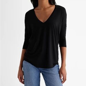 Express Relaxed V-Neck Three Quarter Sleeve London Tee Size Extra Small